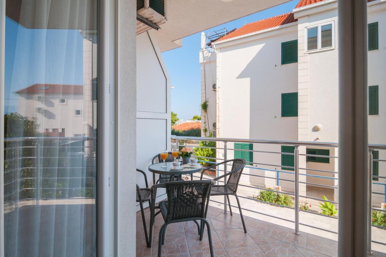 Apartments Island Beat Supetar Exterior photo